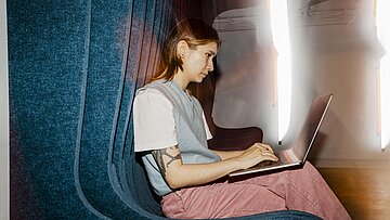 Dieses Bild führt zur Masterclass „Besser recherchieren mit KI“