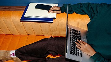 Dieses Bild führt zur Masterclass „Besser prompten“